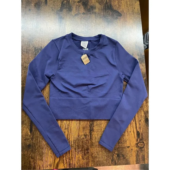 PINK SEAMLESS LONG-SLEEVE CROP TOP Size XS - Picture 5 of 13